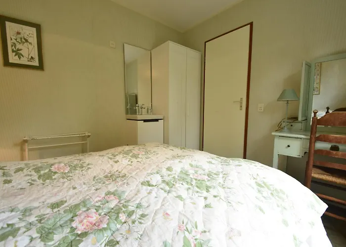 Сasa de vacaciones In With Terrace