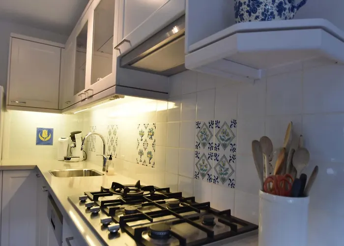 Сasa de vacaciones In With Terrace