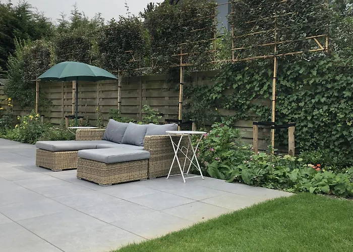 In With Terrace Bergen aan Zee